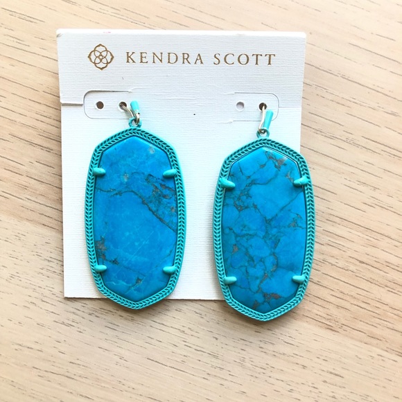 Kendra Scott Jewelry - Kendra Scott Danielle Turquoise Matte Earrings NWT